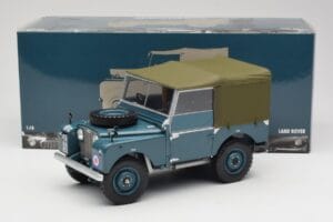 Land Rover 88 Series I Light Blue Minichamps 1:18 150168907 Diecast - image 8 of 8