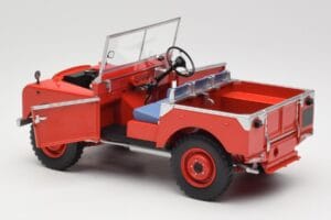 Land Rover 88 Series I Red Minichamps 1:18 150168910 Diecast - image 5 of 8
