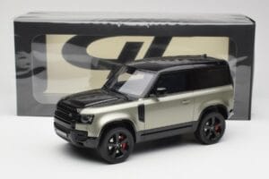 Land Rover Defender 90 HSE P400 L663 Pangea Green Metallic GT Spirit 1:18 GT517 Resin - image 6 of 6