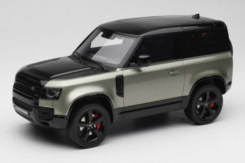 Land Rover Defender 90 HSE P400 L663 Pangea Green Metallic GT Spirit 1:18 Land Rover Defender 90 HSE P400 L663 Pangea Green Metallic GT Spirit 1:18 GT517 Resin
