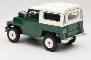 Land Rover Lightweight Series III Hard Top Dark Green BoS Models 1:18 BOS355 Resin - image 5 of 6