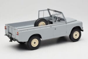 Land Rover Series II 109 Pickup Grey MCG 1:18 MCG18092 Diecast - image 2 of 6