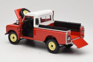 Land Rover Series I 109 Pickup Red Eagle Collectibles 1:18 440500 Diecast - image 5 of 8