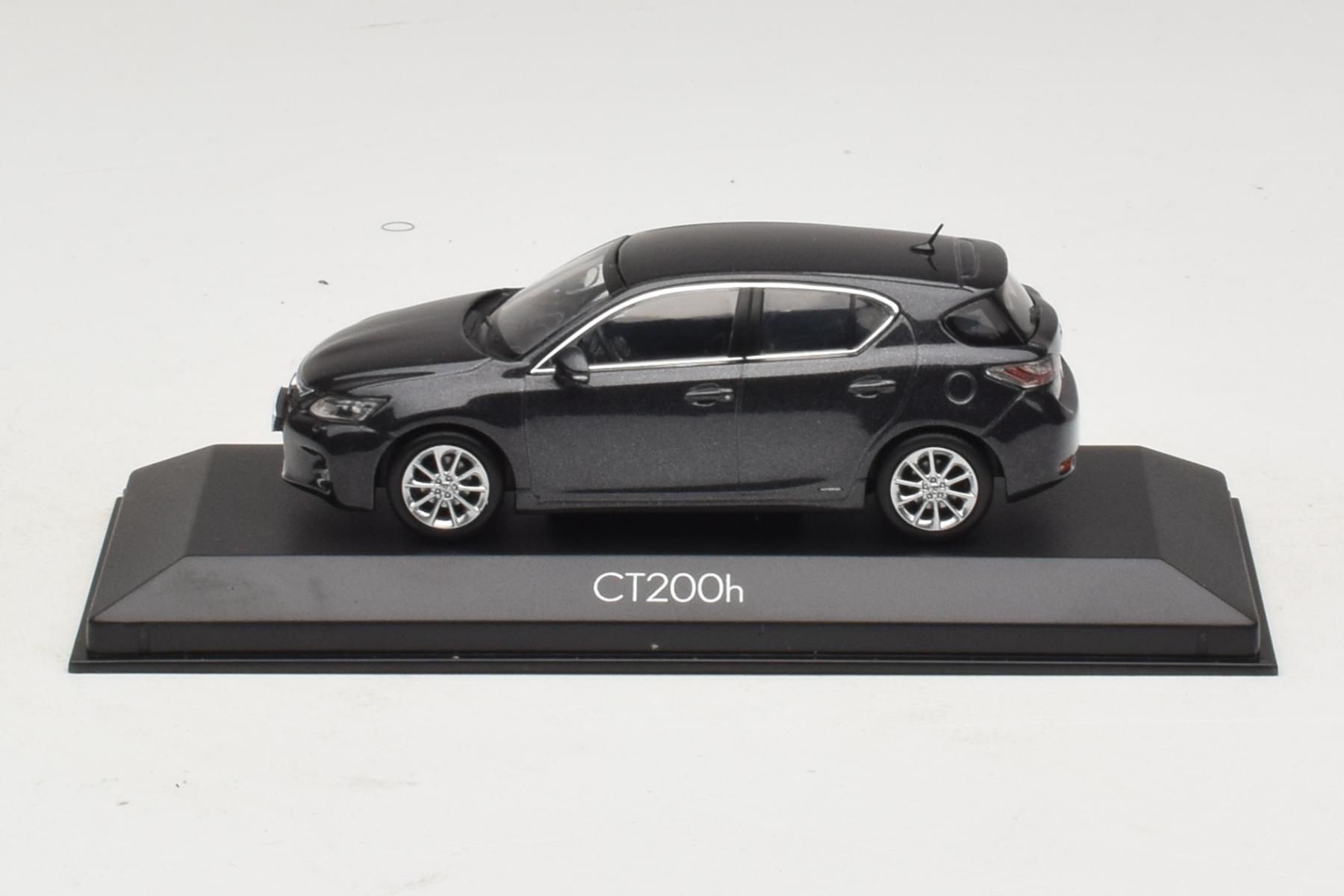 Lexus CT200h ミニカー MINICHAMPS 1/43 Lexus CT200h Grey Metallic Minichamps 1:43