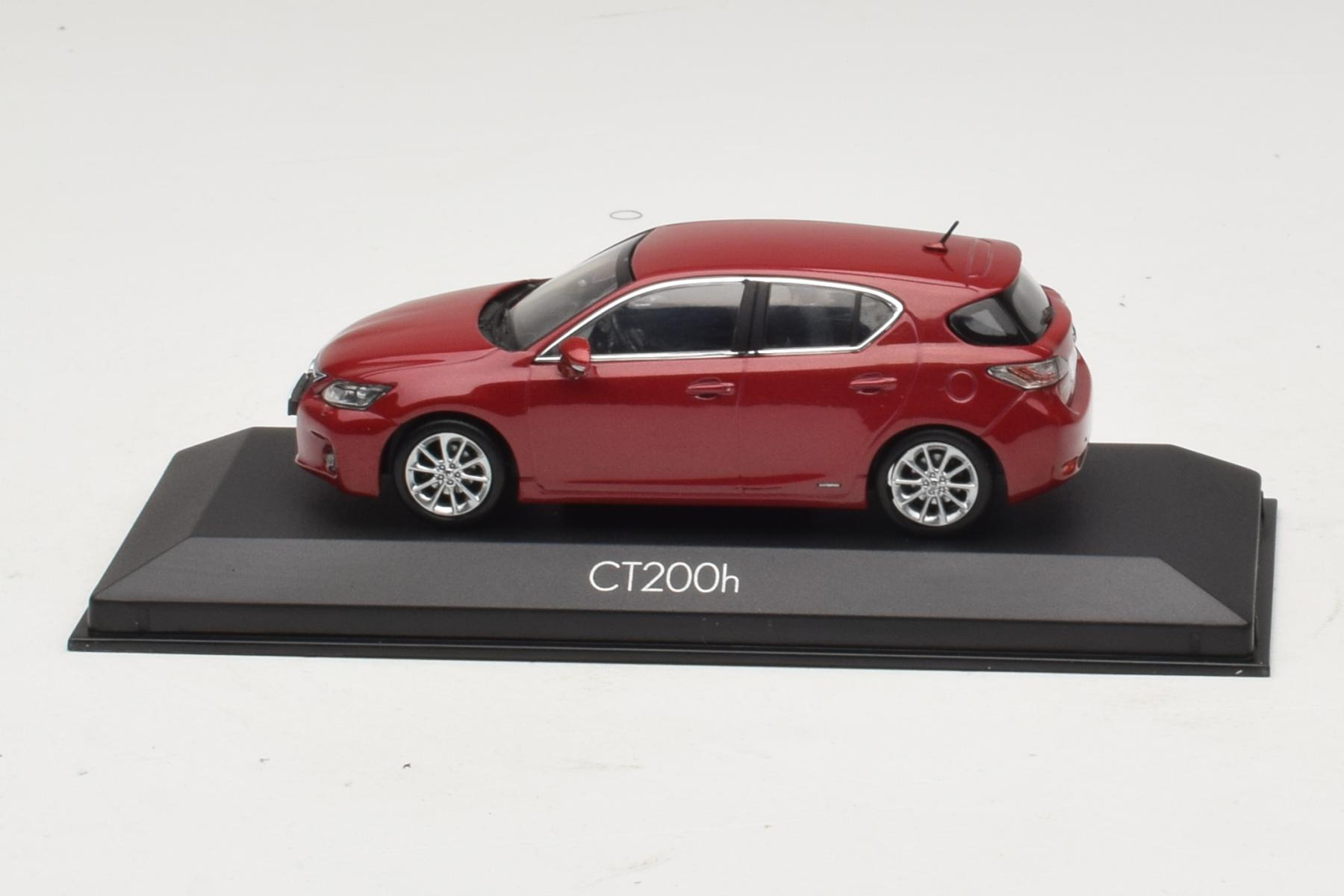 Lexus CT200h ミニカー MINICHAMPS 1/43 Lexus CT200h Red Minichamps 1:43