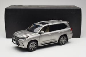 Lexus LX570 Sonic Titanium Kyosho 1:18 08955T Diecast - image 8 of 8