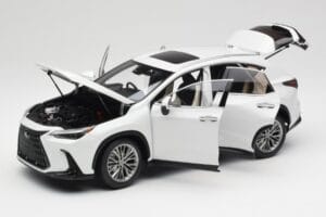 Lexus NX450h+ AZ20 White Kyosho 1:18 08968Q Resin - image 2 of 8