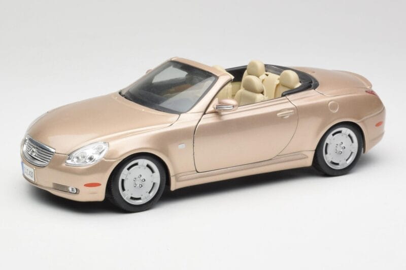 Lexus SC430 Beige Maisto 1:18 31629 Diecast