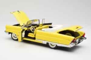 Lincoln Premiere Convertible Yellow Sun Star 1:18 4641 Diecast - image 5 of 8