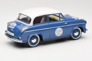 Lloyd Alexander TS #234 Blue Revell 1:18 08463 Diecast - image 3 of 8