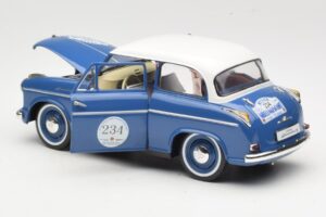 Lloyd Alexander TS #234 Blue Revell 1:18 08463 Diecast - image 5 of 8