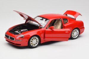 Maserati 3200 GT Rosso Mondiale Bburago 1:18 3341-M1 Diecast - image 2 of 8