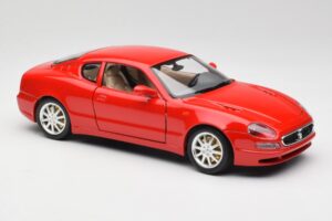 Maserati 3200 GT Rosso Mondiale Bburago 1:18 3341-M1 Diecast - image 6 of 8