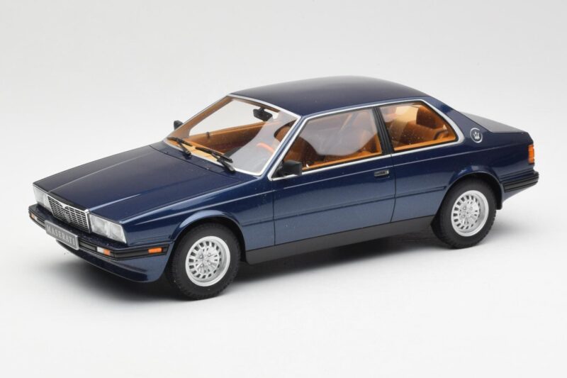 Maserati Biturbo Coupe Dark Blue Metallic Minichamps 1:18 Maserati Biturbo Coupe Dark Blue Metallic Minichamps 1:18 107123500 Diecast