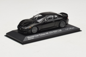 Maserati GranTurismo MC GT4 Black Minichamps 1:43 400101202 Diecast - image 2 of 4