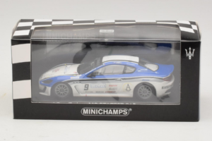 Maserati GranTurismo MC GT4 #9 Moncada / Petrini Maserati MC 2010 Minichamps 1:43 400101209 Diecast - image 4 of 5