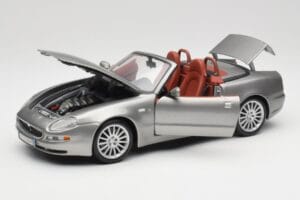 Maserati 4200 GT Spyder Grey Bburago 1:18 18-12019 Diecast - image 2 of 8