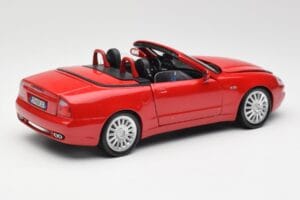 Maserati GT Spyder Red Bburago 1:18 34097 Diecast - image 3 of 8