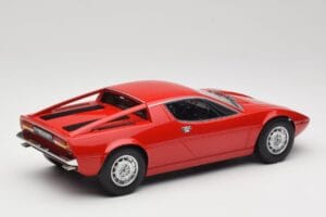 Maserati Merak Red Minichamps 1:18 107123761 Resin - image 2 of 6