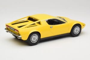 Maserati Merak Yellow Minichamps 1:18 107123760 Resin - image 2 of 6