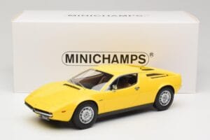 Maserati Merak Yellow Minichamps 1:18 107123760 Resin - image 6 of 6
