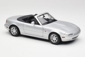 Mazda MX-5 Miata NA Highlight Silver Gate 1:18 1015 Diecast - image 6 of 8