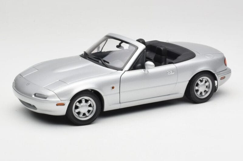 Mazda MX-5 Miata NA Highlight Silver Gate 1:18 1015 Diecast