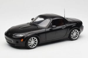 Mazda MX-5 NC Roadster Retractable Hardtop US Spec Black AUTOart 1:18 Mazda MX-5 NC Roadster Retractable Hardtop US Spec Black AUTOart 1:18 75971 Diecast