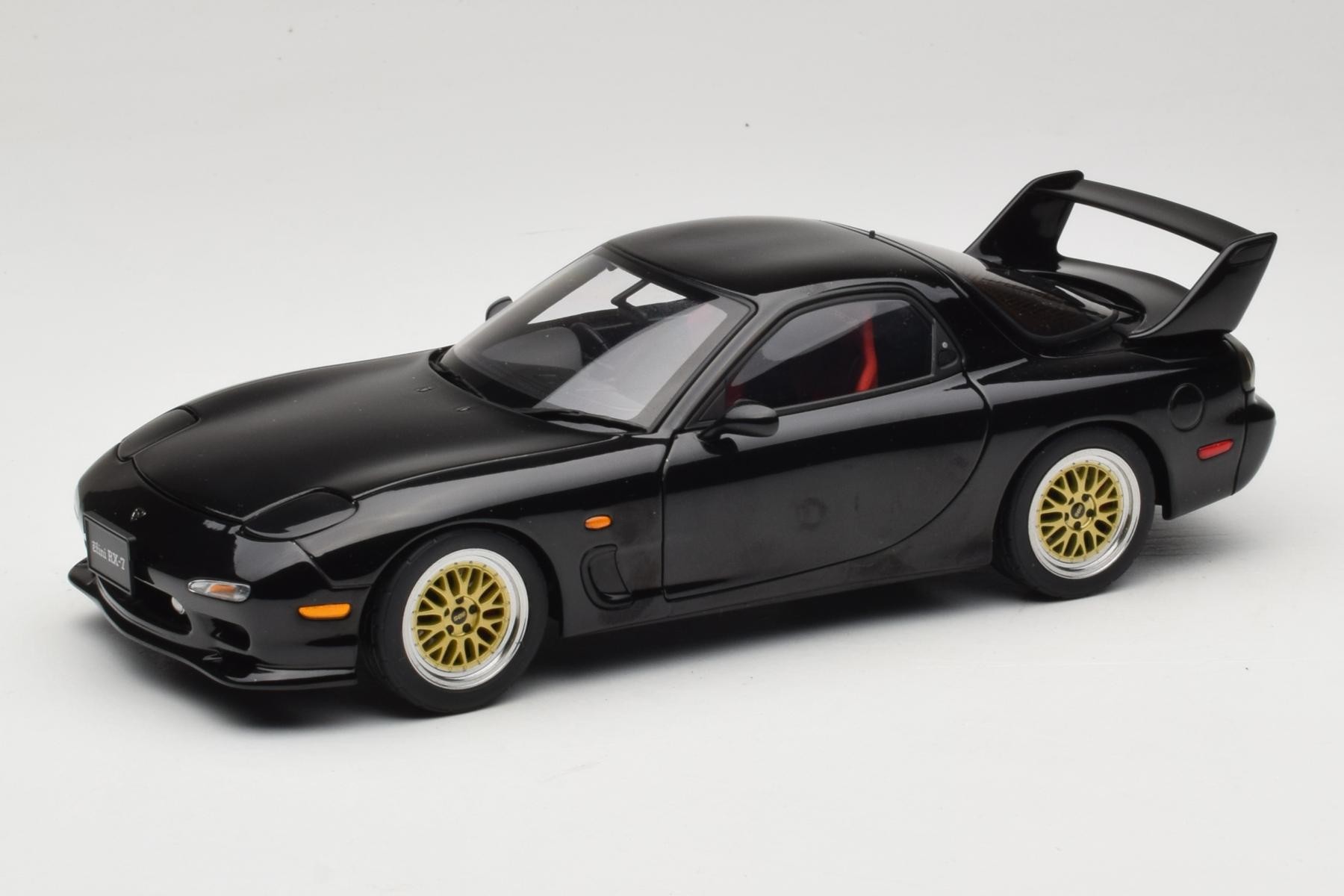 AUTOart Mazda RX-7 FD Tuned 1:18 Brilliant Black