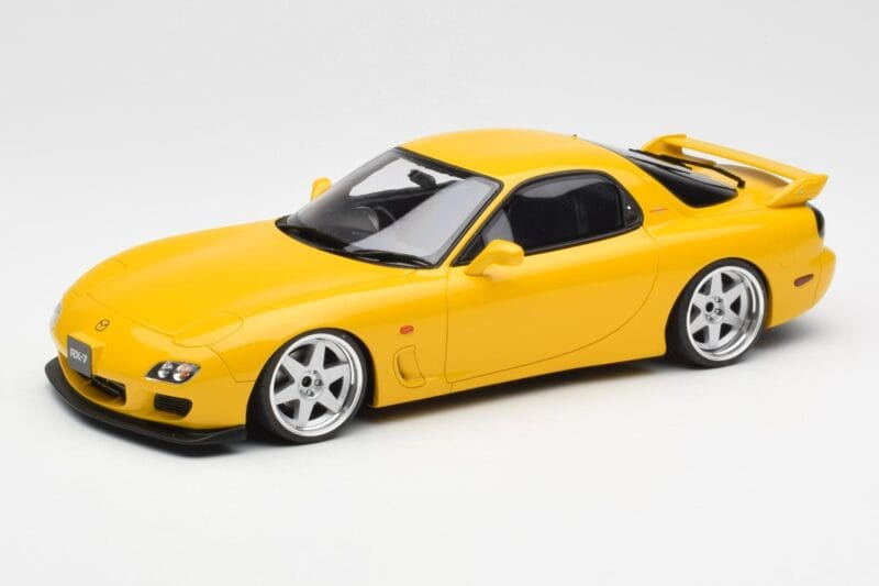 Mazda RX-7 FD Type R Bathurst R Yellow Otto 1:18 OT397 Resin