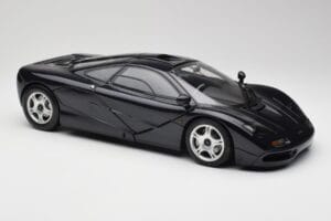 McLaren F1 Blue Metallic Minichamps 1:12 530133130 Diecast - image 6 of 8