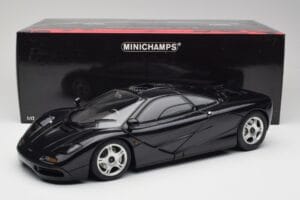 McLaren F1 Blue Metallic Minichamps 1:12 530133130 Diecast - image 8 of 8