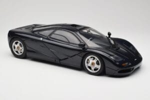 McLaren F1 Dark Blue Metallic Minichamps 1:12 530133128 Diecast - image 7 of 9