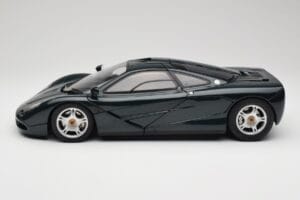 McLaren F1 Dark Green Metallic Minichamps 1:12 530133127 Diecast - image 5 of 9