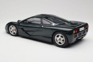 McLaren F1 Dark Green Metallic Minichamps 1:12 530133127 Diecast - image 8 of 9