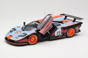 McLaren F1 GTR #39 Gulf R. Bellm / A. Gilbert / M. Sekiya 24 Hours of Le Mans 1997 UT Models 1:18 39725 Diecast - image 2 of 8