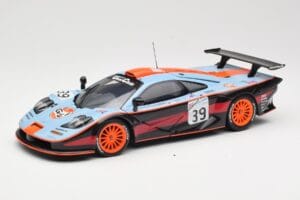 McLaren F1 GTR #39 Gulf R. Bellm / A. Gilbert / M. Sekiya 24 Hours of Le Mans 1997 UT Models 1:18 39725 Diecast
