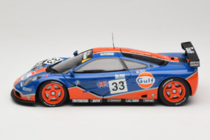 McLaren F1 GTR Gulf #33 R. Bellm / M. Weaver / J-J. Lehto 24 Hours of Le Mans 1996 UT Models 1:18 530161833 Diecast - image 4 of 8