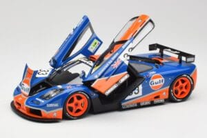 McLaren F1 GTR Gulf Racing #33 S. Bellm / A. Weaver / J. Lehto 24 Hours of Le Mans 1996 Minichamps 1:18 530133633 Diecast - image 2 of 8