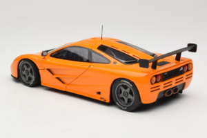 McLaren F1 Le Mans Orange UT Models 1:18 530151890 Diecast - image 7 of 8