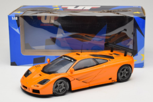 McLaren F1 Le Mans Orange UT Models 1:18 530151890 Diecast - image 8 of 8