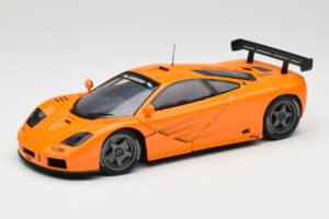 McLaren F1 Le Mans Orange UT Models 1:18 530151890 Diecast