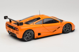 McLaren F1 Le Mans Orange UT Models 1:18 530151890 Diecast - image 3 of 8