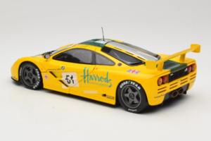 McLaren F1 GTR #51 Mach One Racing Le Mans 1995 UT Models 1:18 530151851 Diecast - image 7 of 8