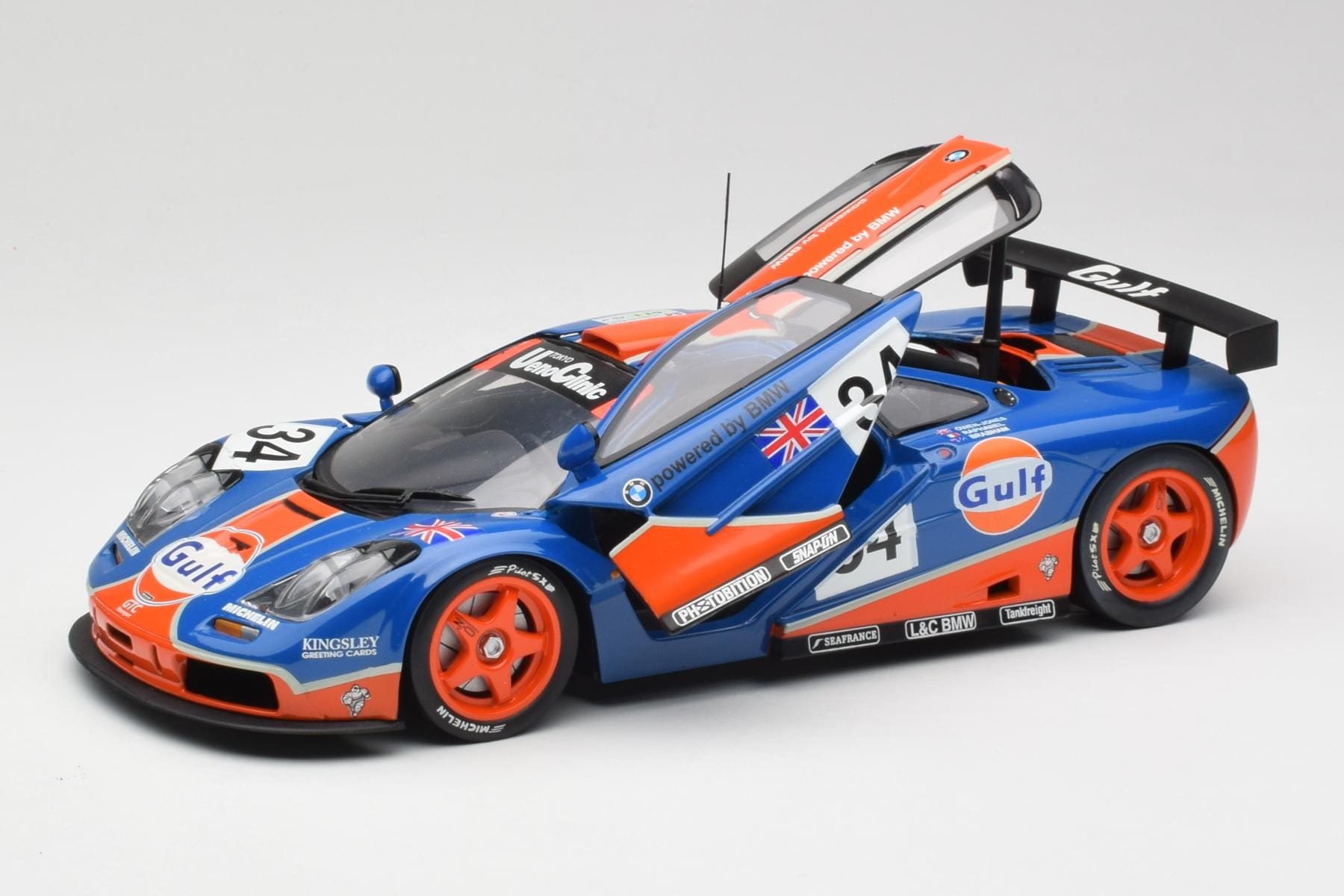 UT Models McLaren F1 GTR 1:18 Gulf Racing 1996