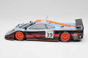 McLaren F1 GTR #39 R. Bellm / A. Gilbert-Scott 24 Hours of Le Mans 1997 Minichamps 1:18 530133739 Diecast - image 4 of 8