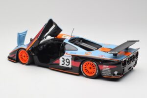 McLaren F1 GTR #39 R. Bellm / A. Gilbert-Scott 24 Hours of Le Mans 1997 Minichamps 1:18 530133739 Diecast - image 5 of 8