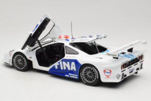 McLaren F1 GTR #9 P. Kox / R. Ravaglia FIA GT Championship 1997 UT Models 1:18 39711 Diecast - image 5 of 8
