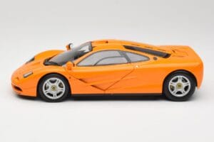 McLaren F1 Orange Minichamps 1:18 530133421 Diecast - image 4 of 8