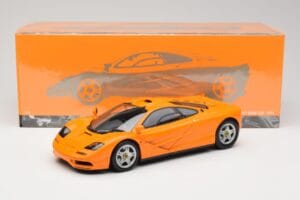 McLaren F1 Orange Minichamps 1:18 530133421 Diecast - image 8 of 8